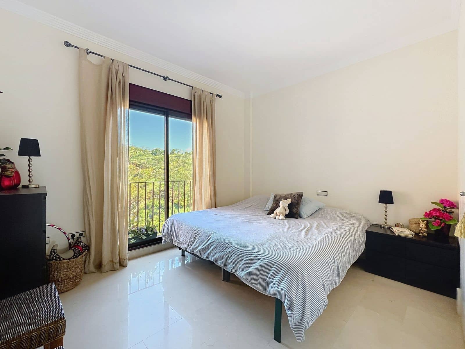 2 soveværelse Penthouse til salg i Manilva - € 389.950 (Ref: 9547662)