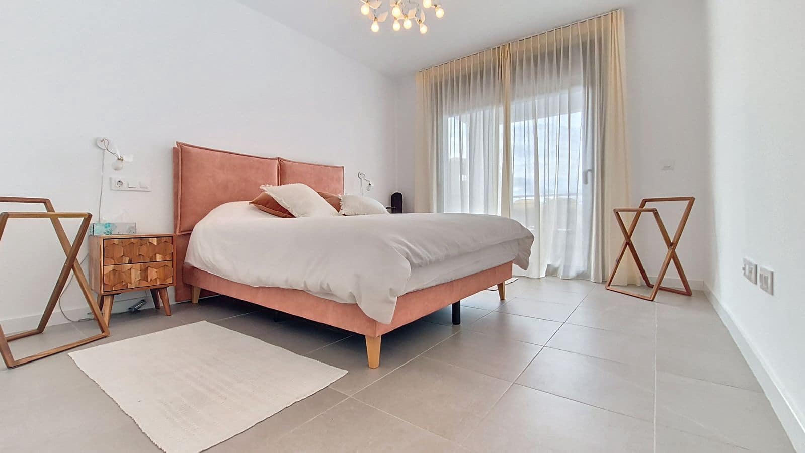 Apartamento de 3 habitaciones en Casares en venta - 549.000 € (Ref: 9547664)