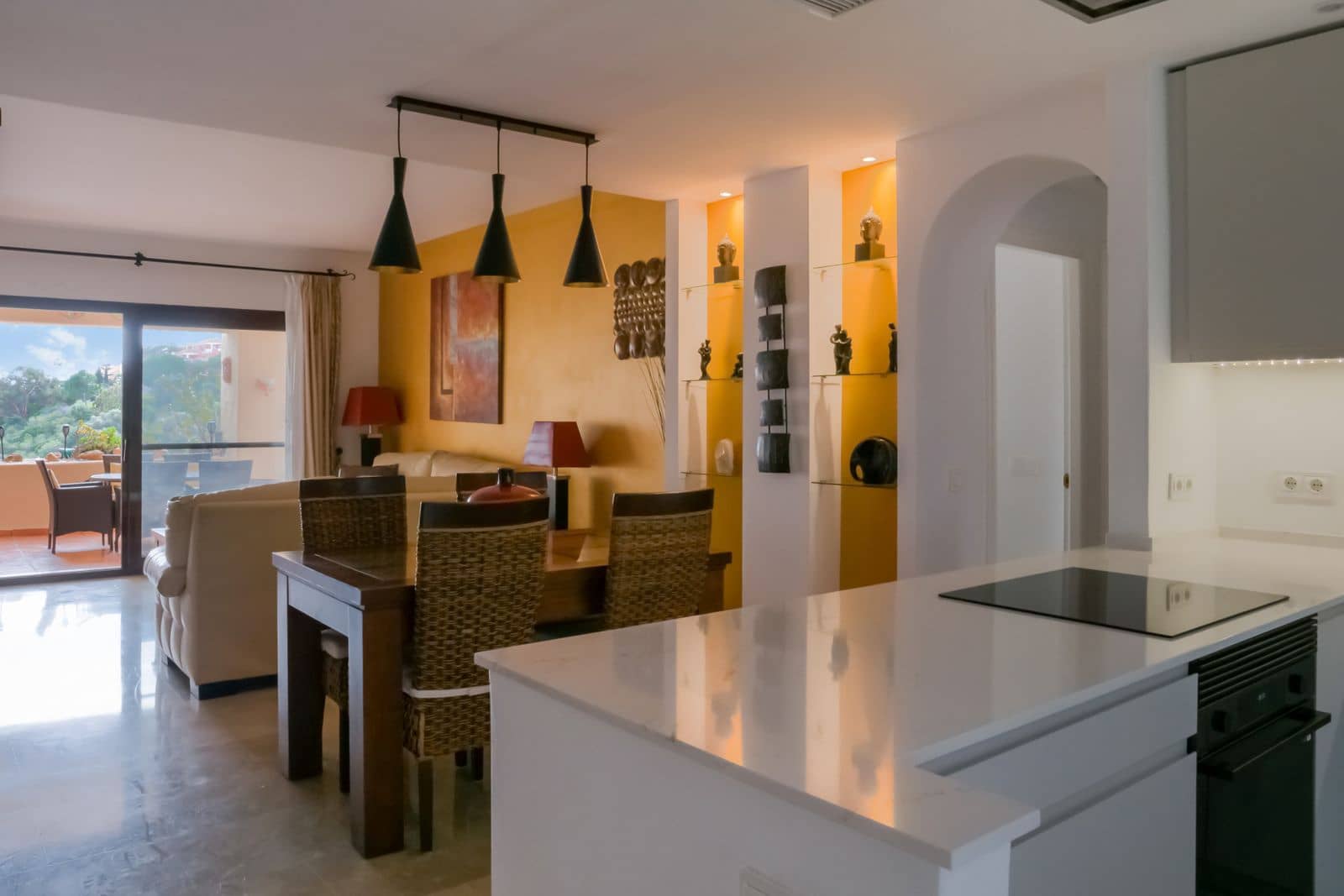 2 slaapkamer Appartement te koop in La Duquesa / Puerto de la Duquesa - € 325.000 (Ref: 9547665)