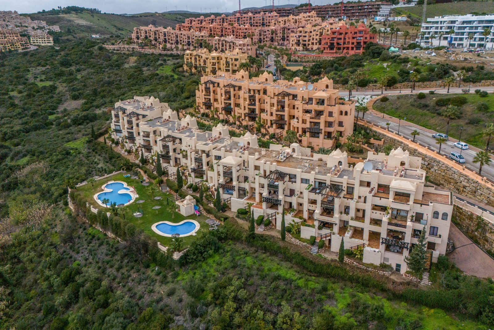 2 slaapkamer Appartement te koop in La Duquesa / Puerto de la Duquesa - € 325.000 (Ref: 9547665)