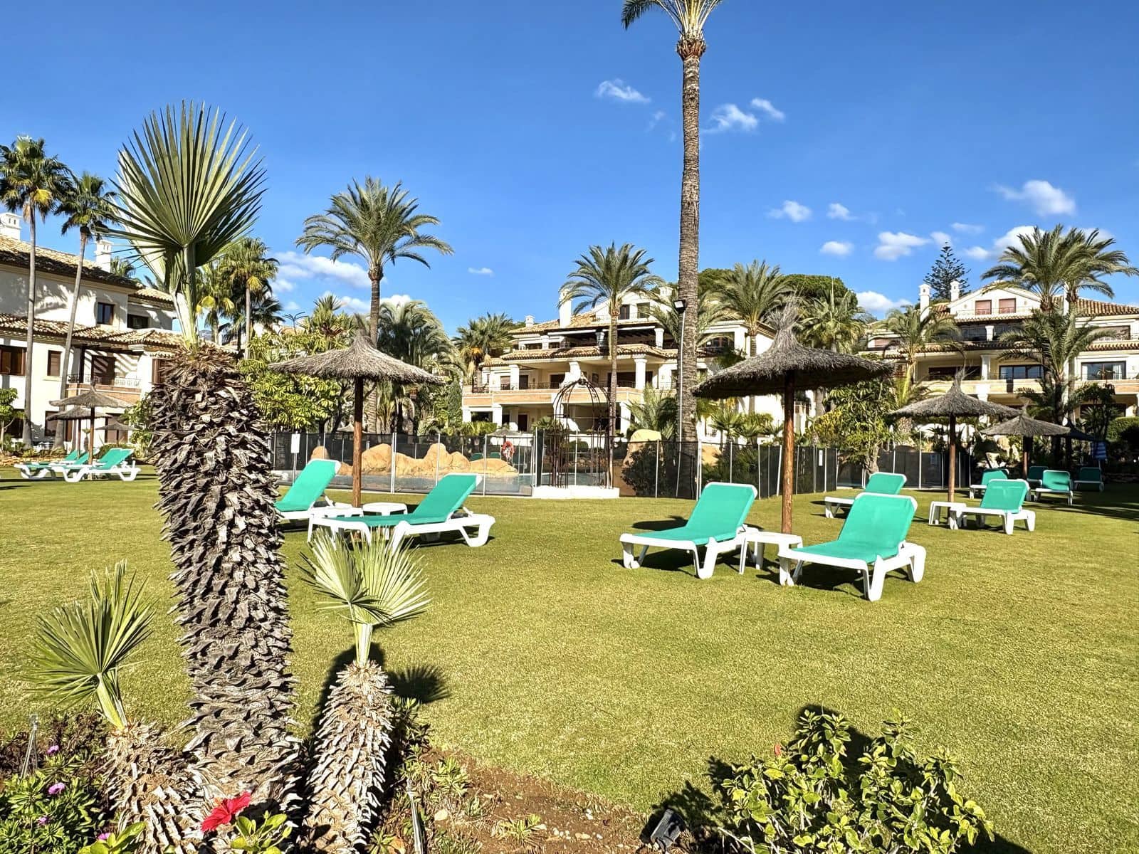 3 quarto Apartamento para venda em Los Monteros - 2 850 000 € (Ref: 9547666)