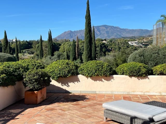 3 soveværelse Lejlighed til salg i Los Flamingos, Benahavís - € 1.050.000 (Ref: 9547668)