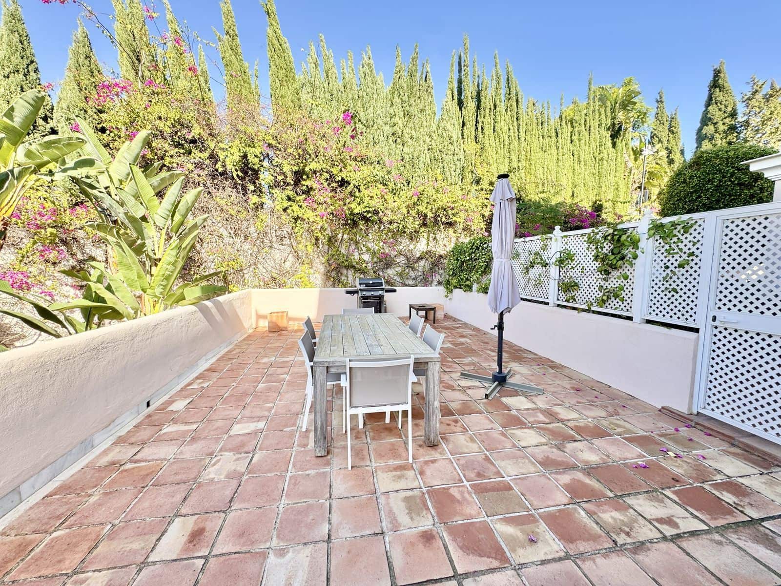 3 soveværelse Lejlighed til salg i Los Flamingos - € 1.050.000 (Ref: 9547668)