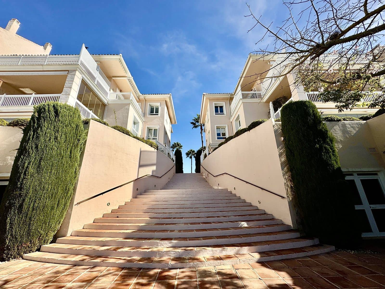 3 soveværelse Lejlighed til salg i Los Flamingos - € 1.050.000 (Ref: 9547668)