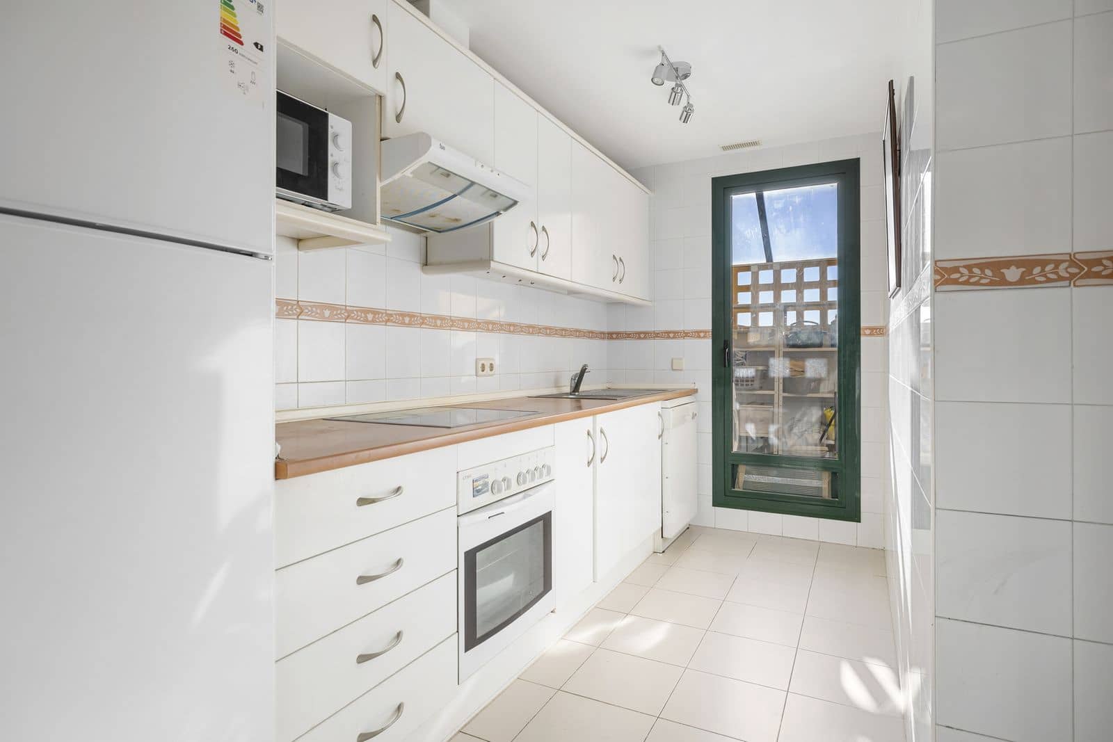 2 Zimmer Apartment zu verkaufen in Torrequebrada - 395.000 € (Ref: 9547669)