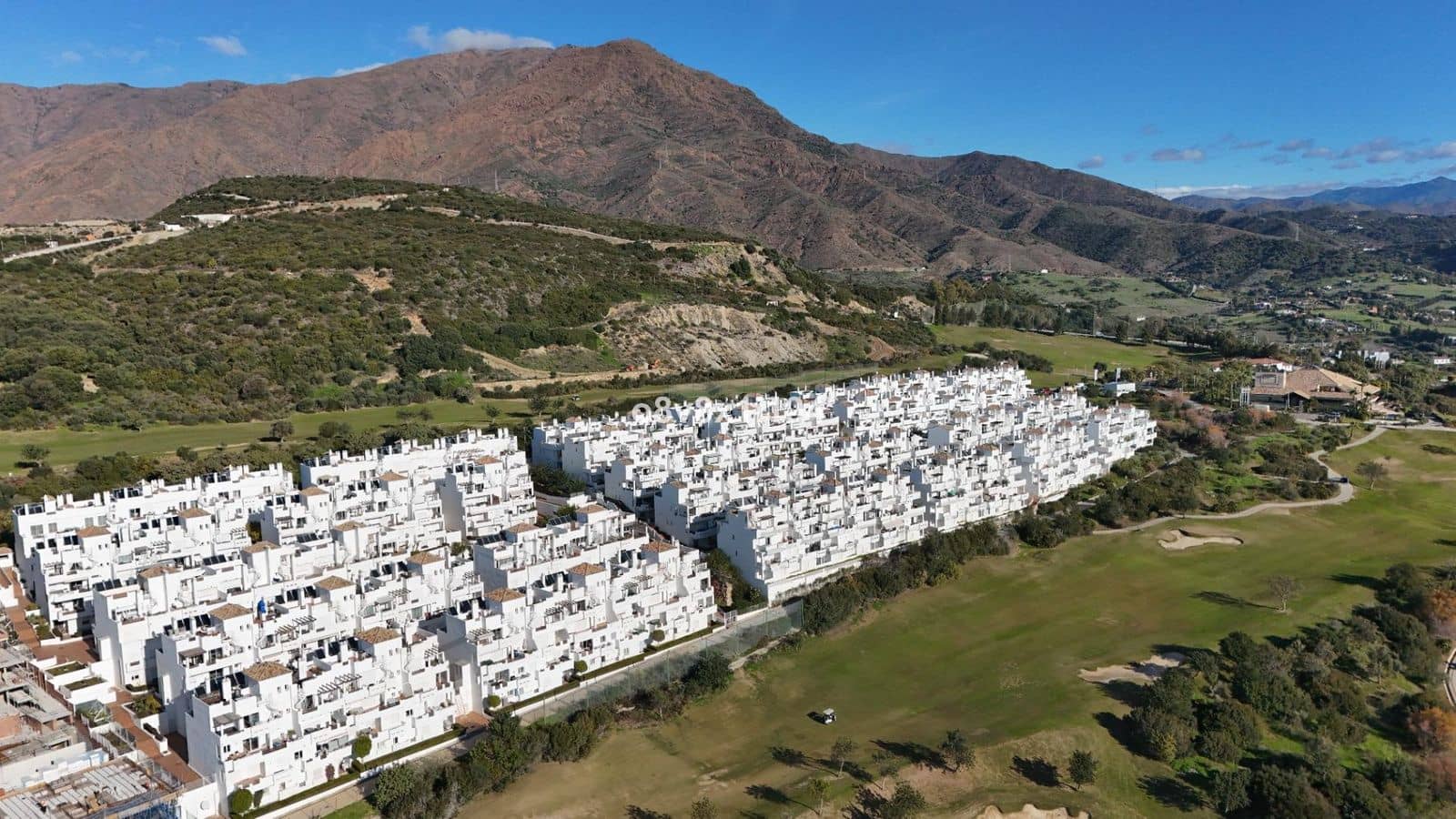 3 Zimmer Apartment zu verkaufen in Estepona - 325.000 € (Ref: 9551131)