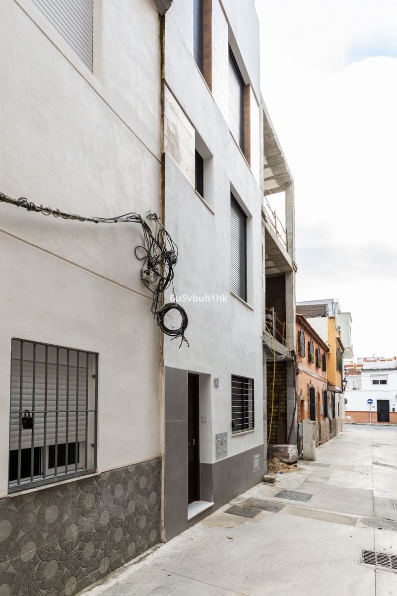 3 bedroom Townhouse for sale in Malaga city - € 495,000 (Ref: 9551134)