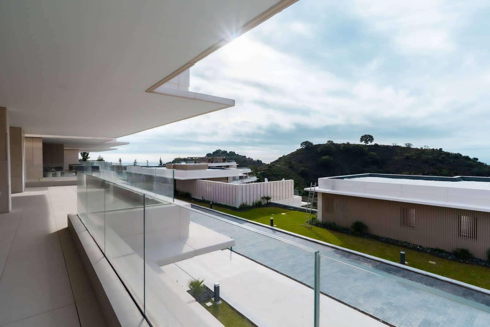 4 Zimmer Apartment zu verkaufen in Benahavis - 1.900.000 € (Ref: 9551137)