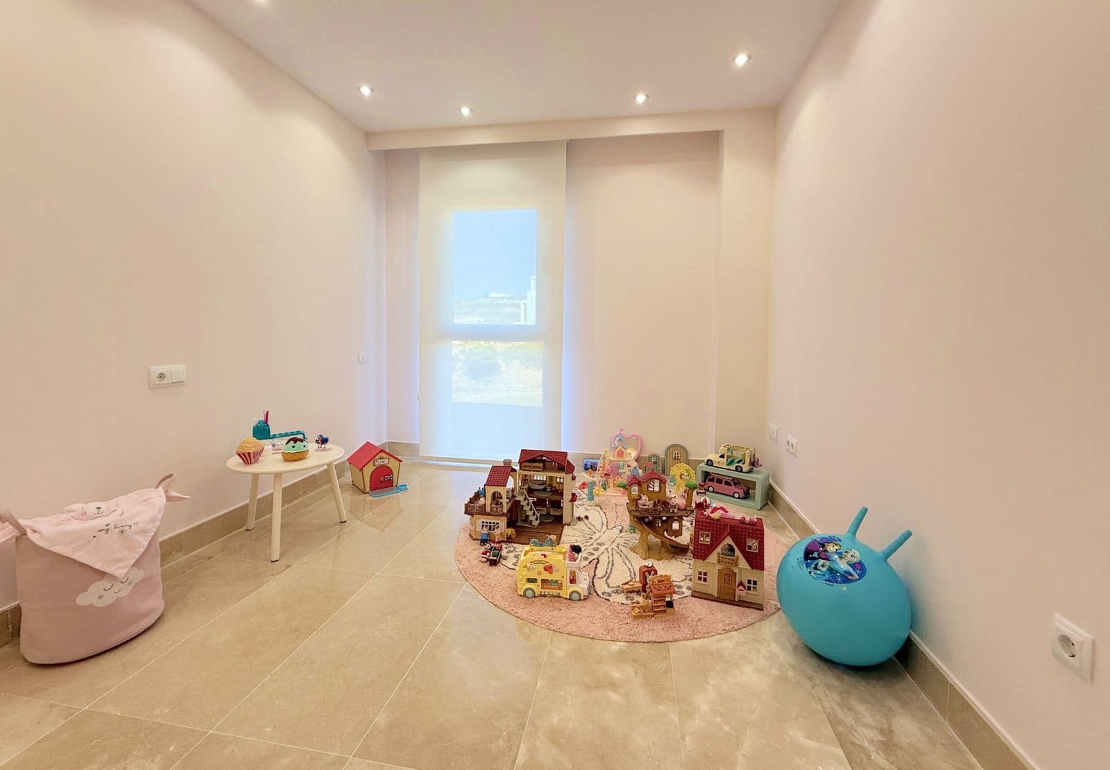 3 chambre Appartement à vendre à La Duquesa / Puerto de la Duquesa - 398 000 € (Ref: 9551141)