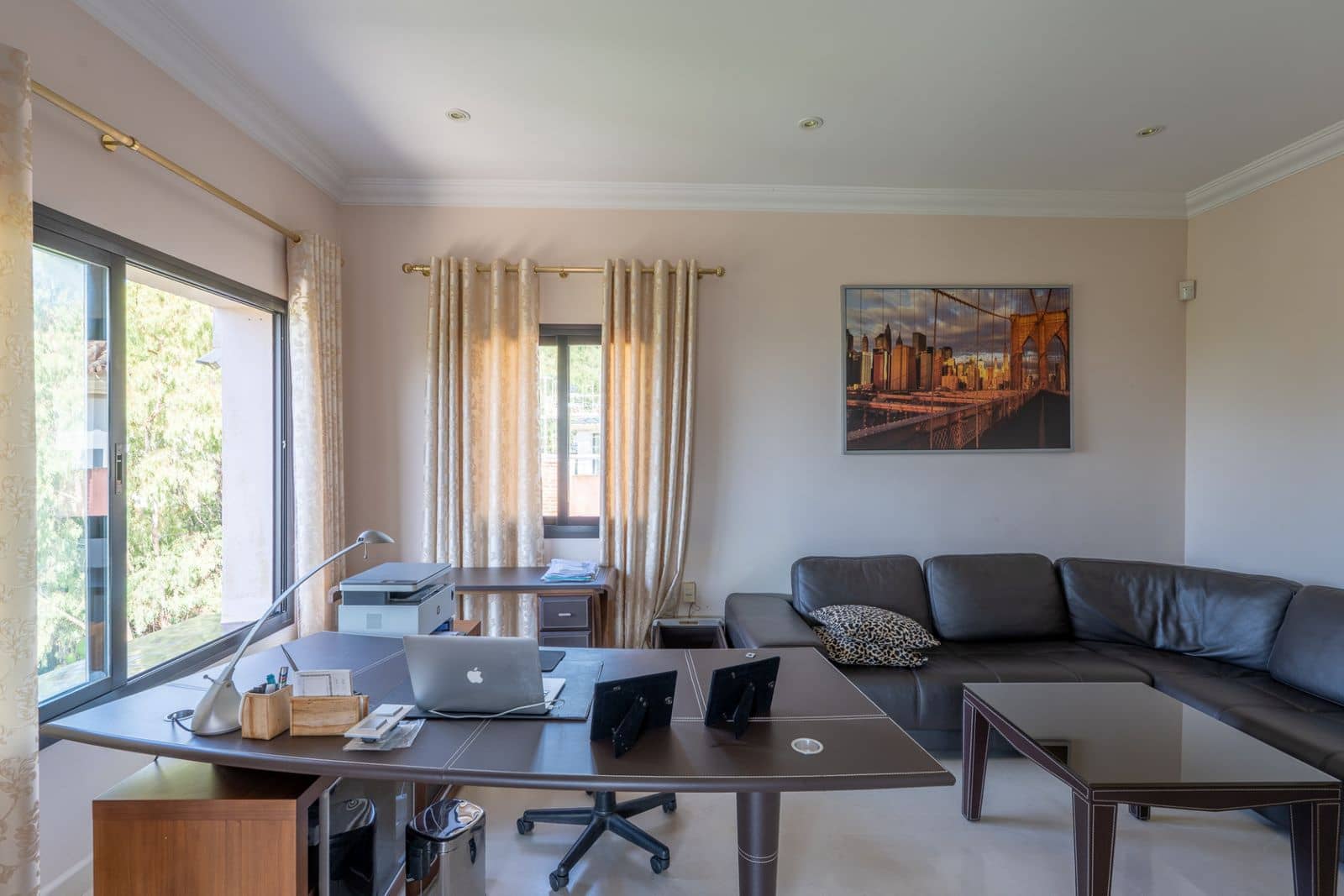 Chalet de 8 habitaciones en Benahavís en venta - 2.900.000 € (Ref: 9551143)