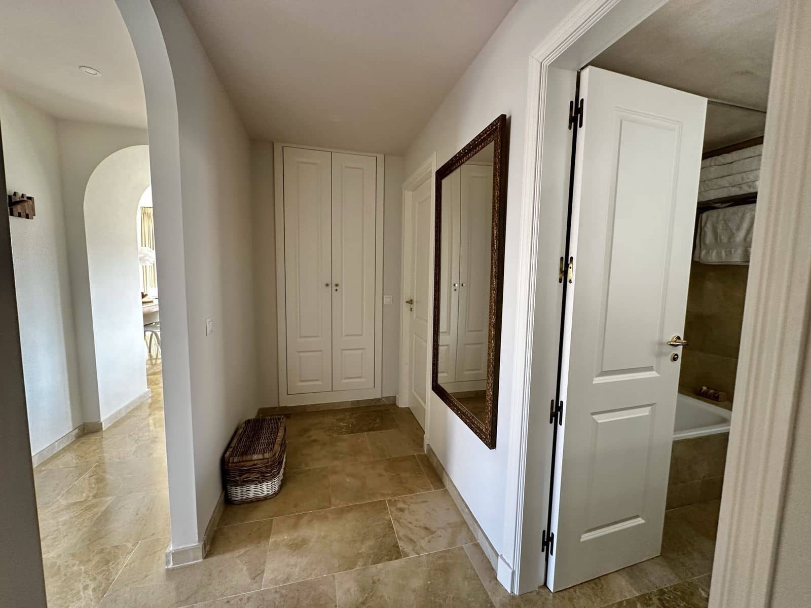 3 soveværelse Penthouse til salg i La Duquesa / Puerto de la Duquesa - € 498.000 (Ref: 9551147)