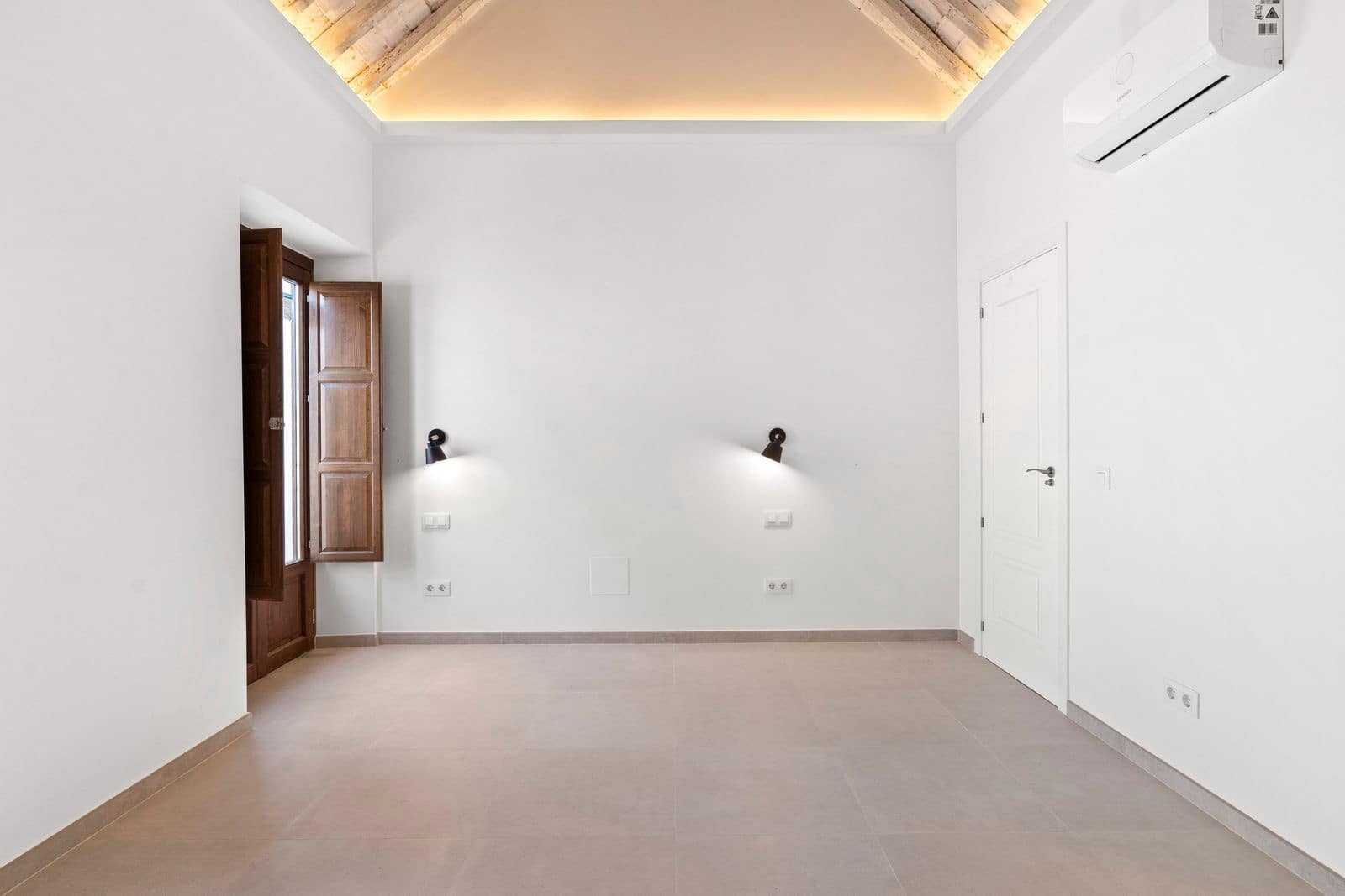 2 soveværelse Byhus til salg i Estepona - € 749.000 (Ref: 9551149)