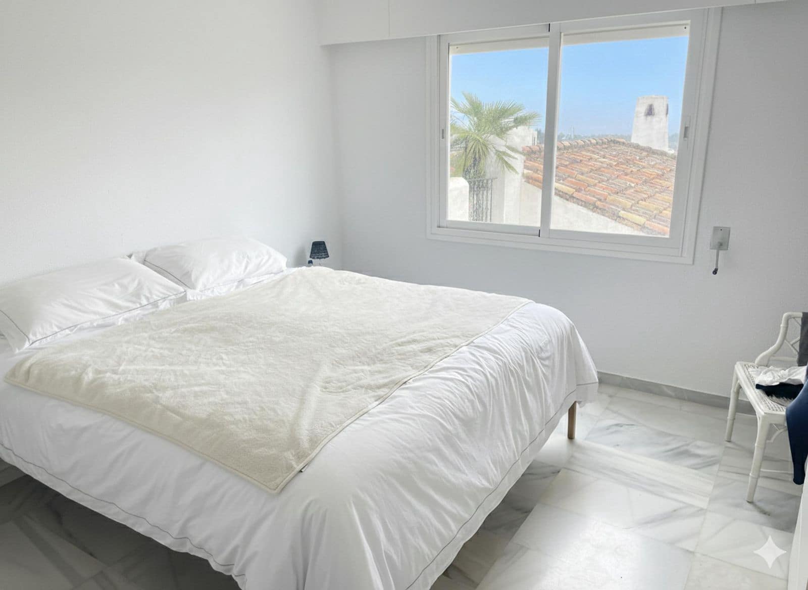 2 slaapkamer Appartement te koop in Benahavis - € 395.000 (Ref: 9551153)