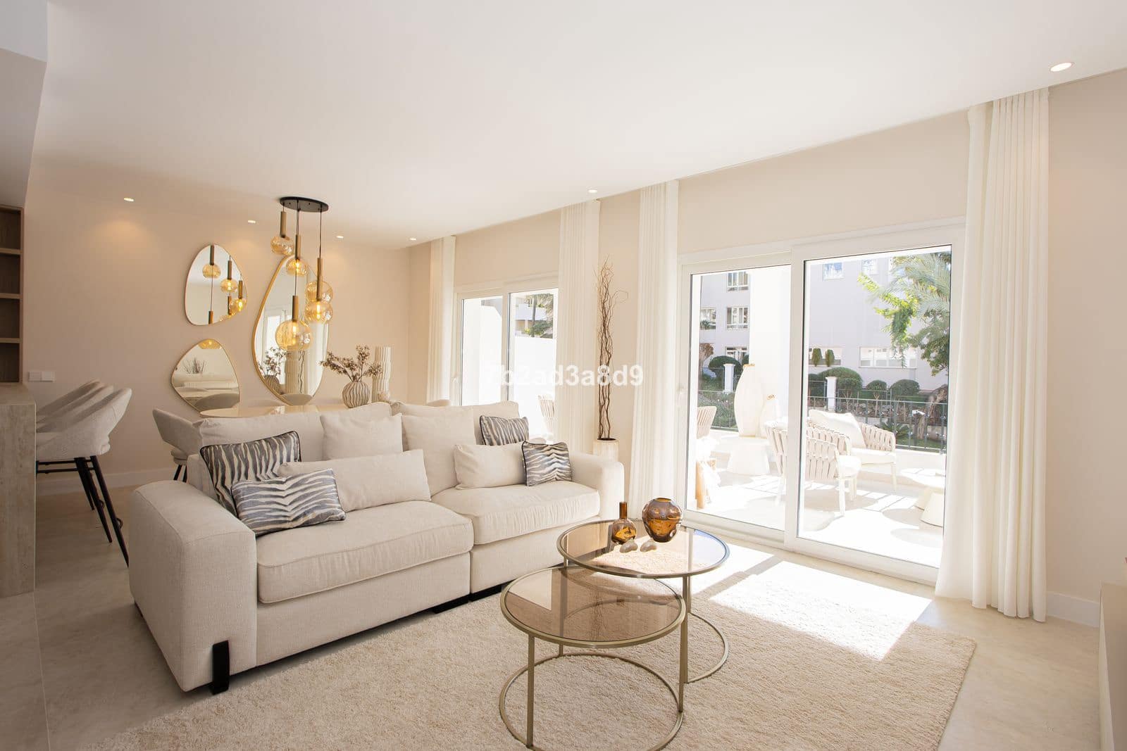 4 sypialnia Penthouse na sprzedaż w Nueva Andalucia - 1 290 000 € (Ref: 9551154)