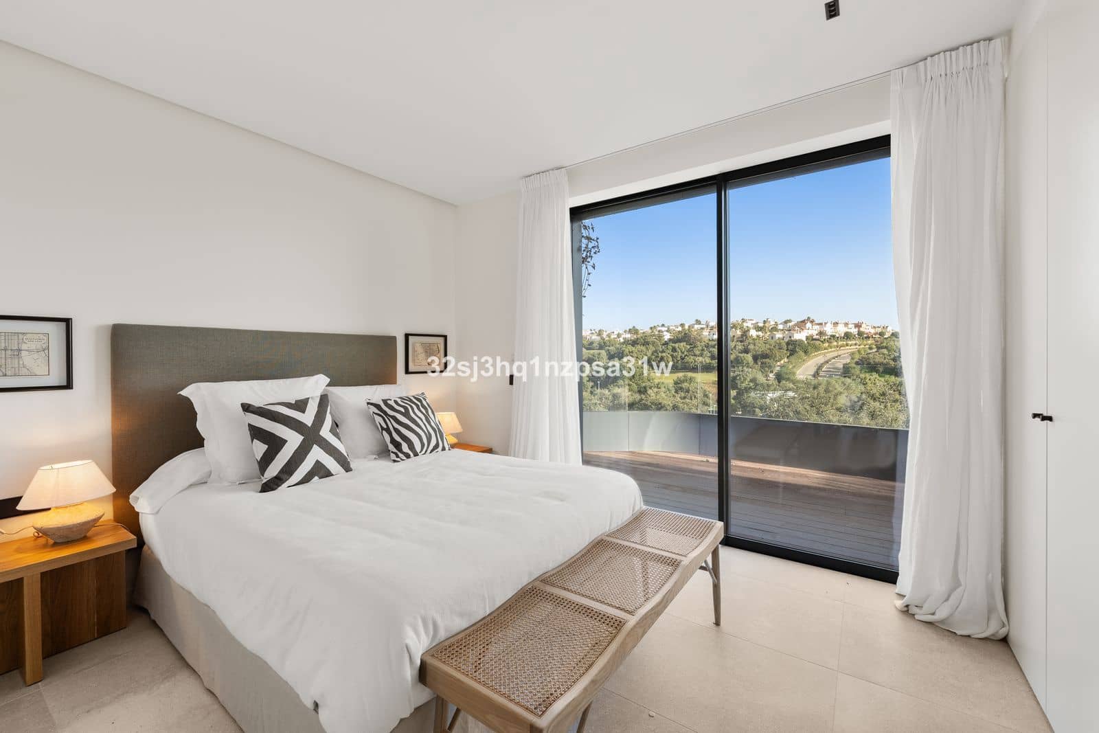 Ático de 4 habitaciones en Sotogrande en venta - 2.950.000 € (Ref: 9551155)