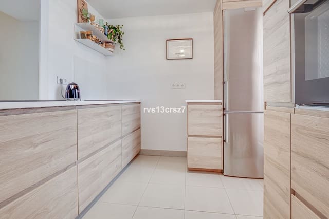 3 quarto Apartamento para venda em El Paraiso, Estepona - 449 000 € (Ref: 9551157)