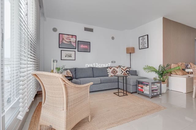 3 quarto Apartamento para venda em El Paraiso, Estepona - 449 000 € (Ref: 9551157)