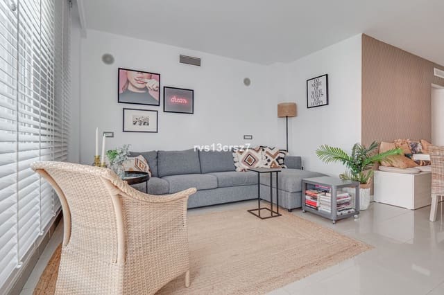 3 quarto Apartamento para venda em El Paraiso, Estepona - 449 000 € (Ref: 9551157)