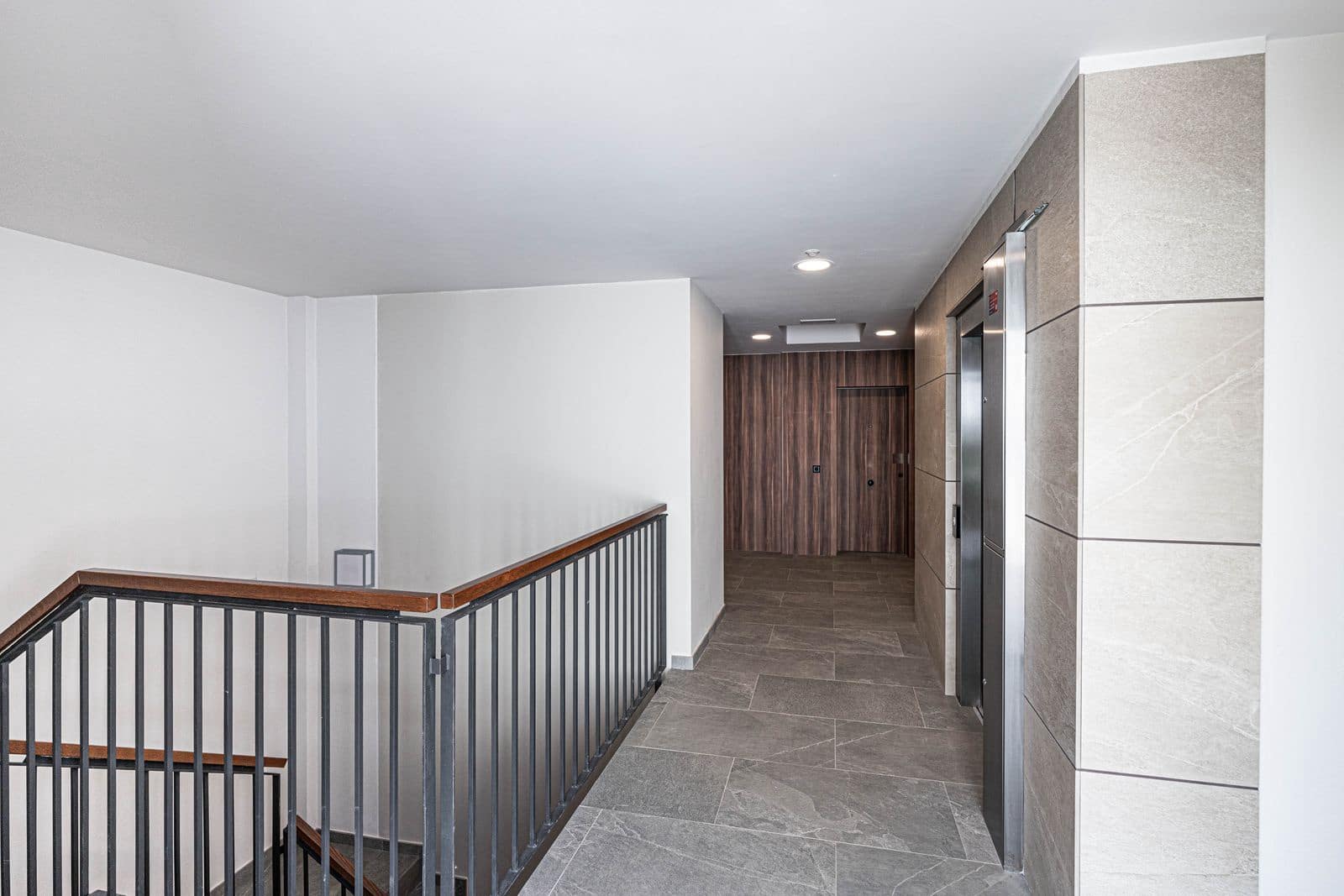 3 soverom Leilighet til salgs i Nueva Andalucia - € 895 000 (Ref: 9551158)