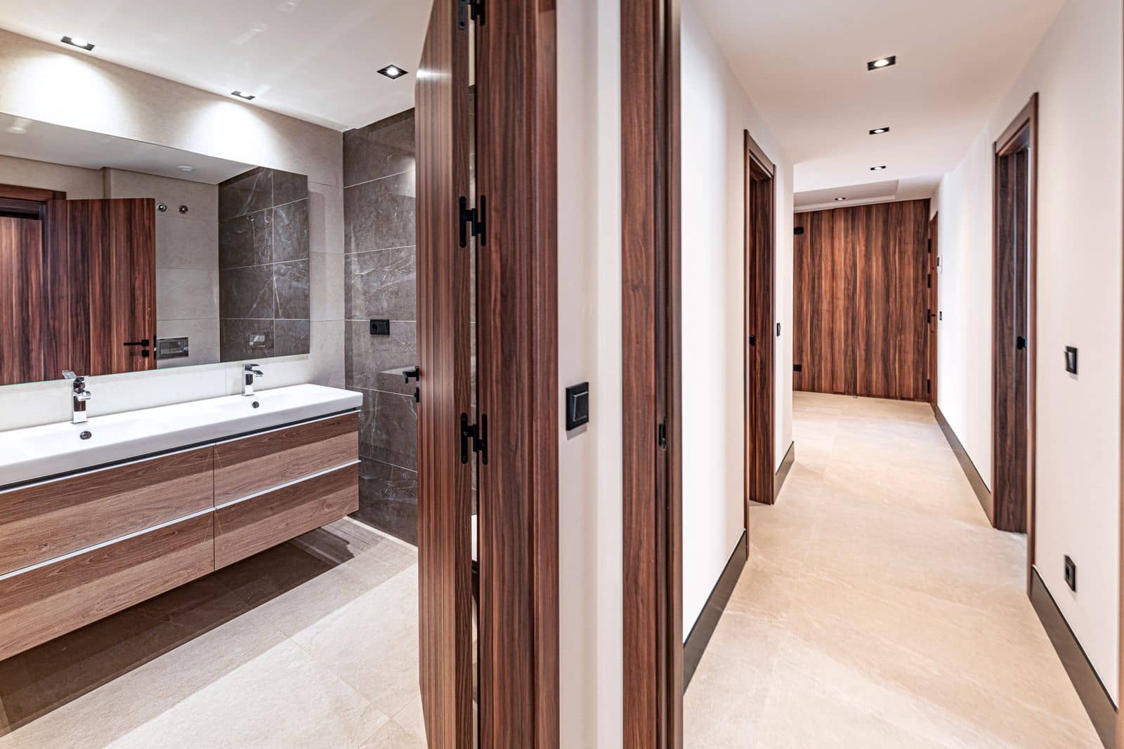 3 soverom Leilighet til salgs i Nueva Andalucia - € 895 000 (Ref: 9551158)