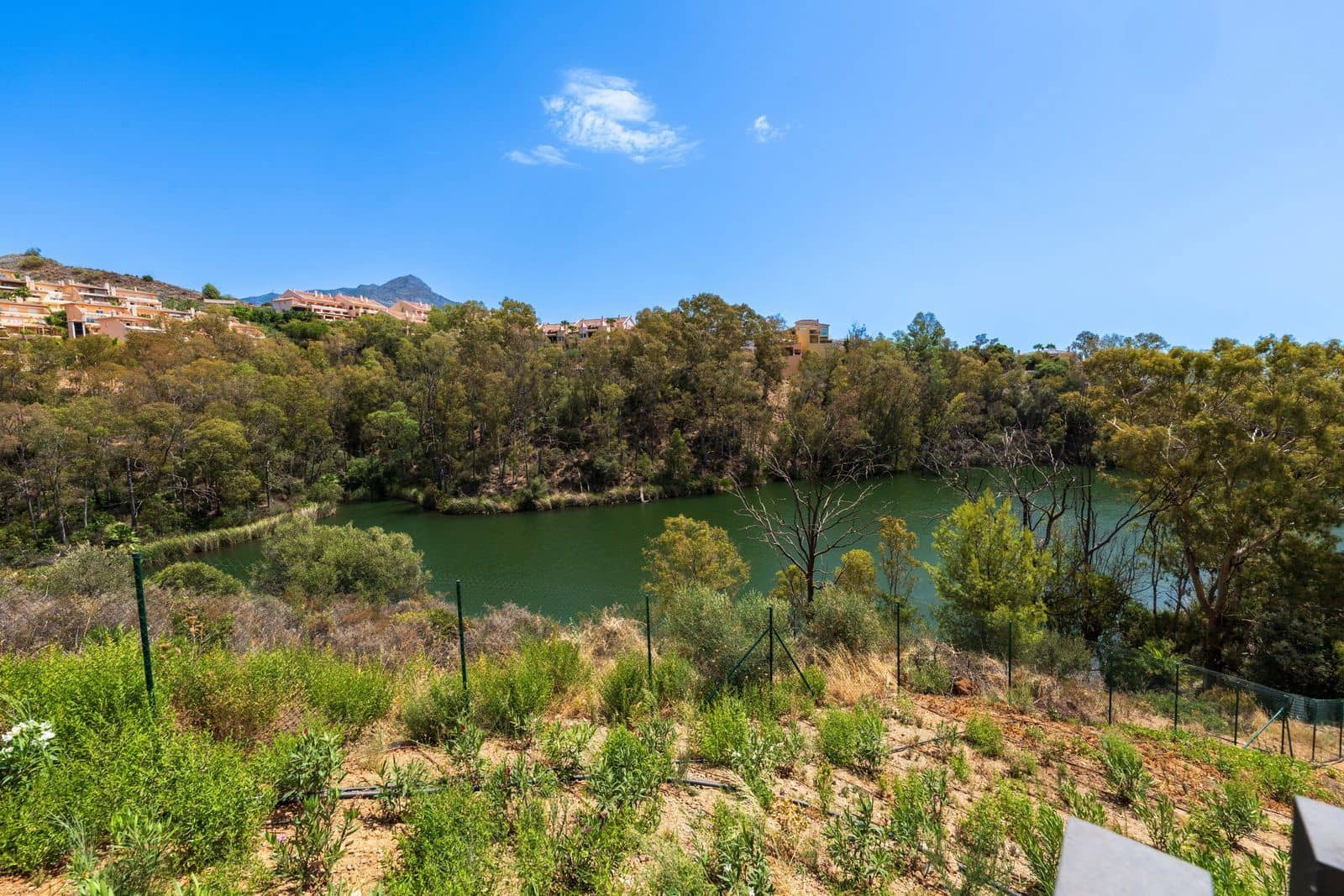 3 soverom Leilighet til salgs i Nueva Andalucia - € 895 000 (Ref: 9551158)