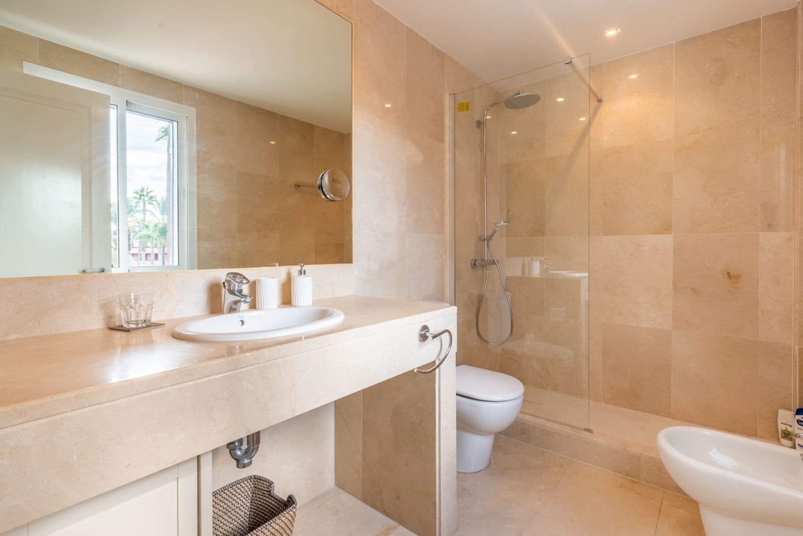 2 quarto Apartamento para venda em Sotogrande - 606 000 € (Ref: 9551160)