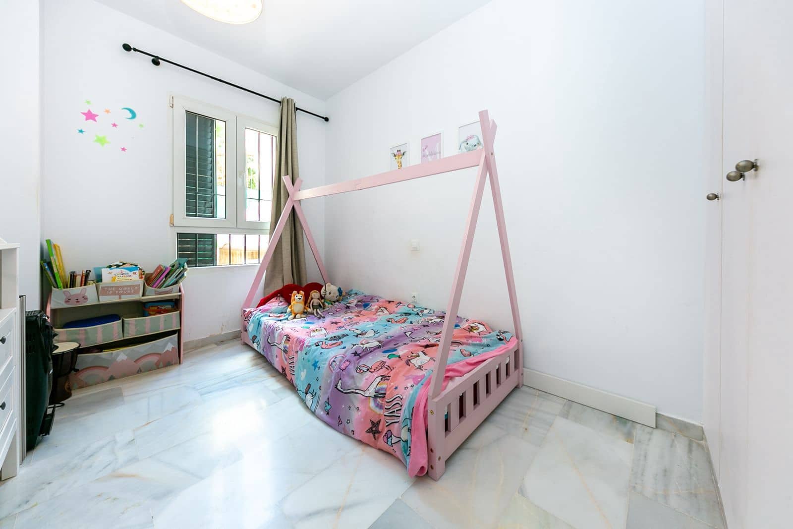 3 makuuhuone Huoneisto myytävänä paikassa Torrequebrada - 400 000 € (Ref: 9551161)