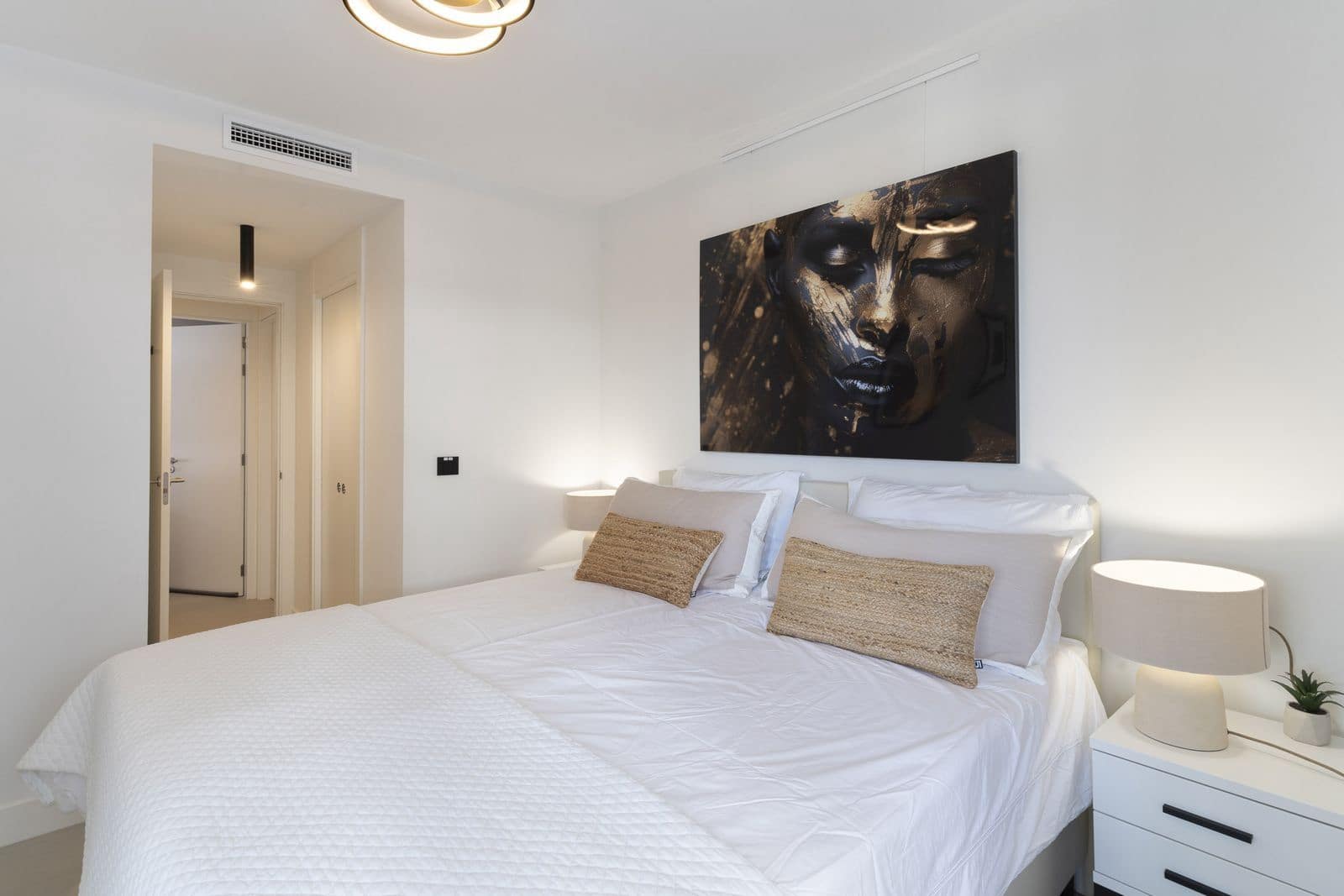 3 soveværelse Studio til salg i Estepona - € 779.500 (Ref: 9561455)