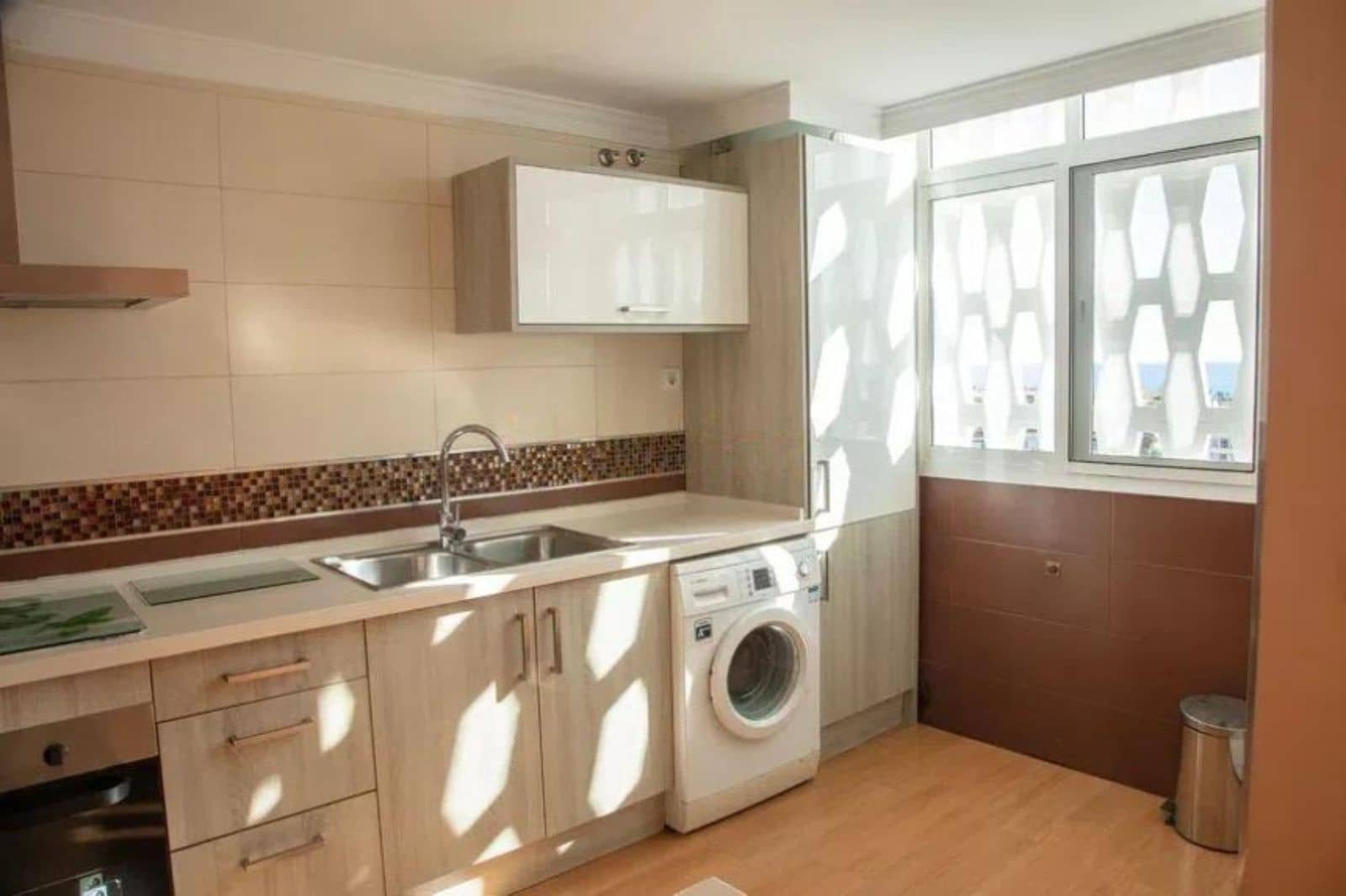 Apartamento de 4 habitaciones en San Pedro de Alcantara en venta - 399.000 € (Ref: 9561456)