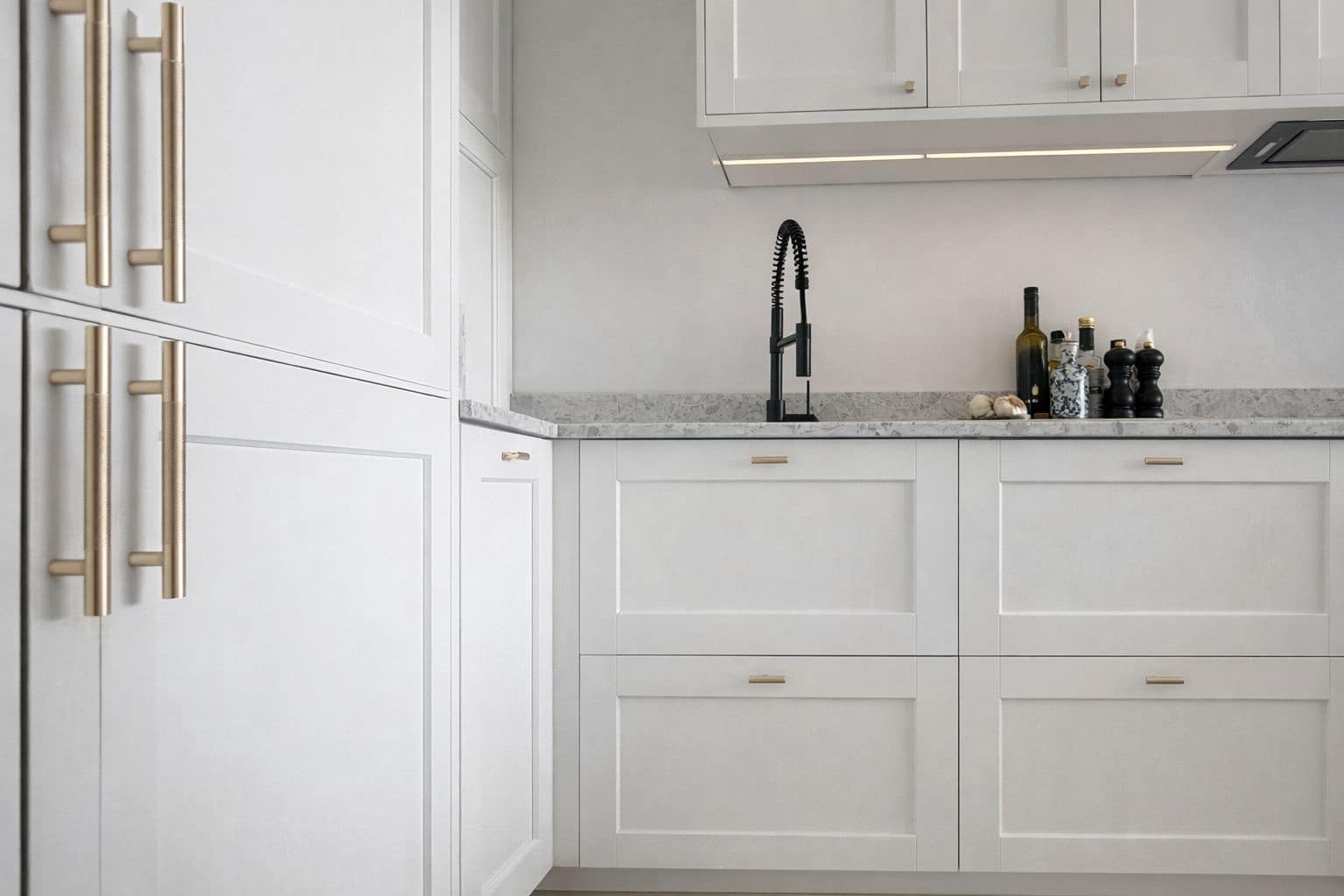 3 makuuhuone Omakotitalo myytävänä paikassa Estepona - 469 000 € (Ref: 9561459)