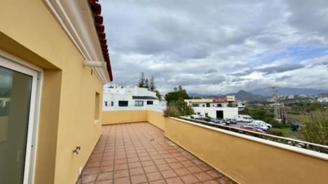 2 soveværelse Penthouse til salg i Cancelada, Estepona - € 329.600 (Ref: 9561465)