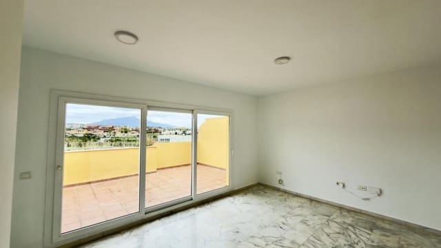 2 soveværelse Penthouse til salg i Cancelada, Estepona - € 329.600 (Ref: 9561465)