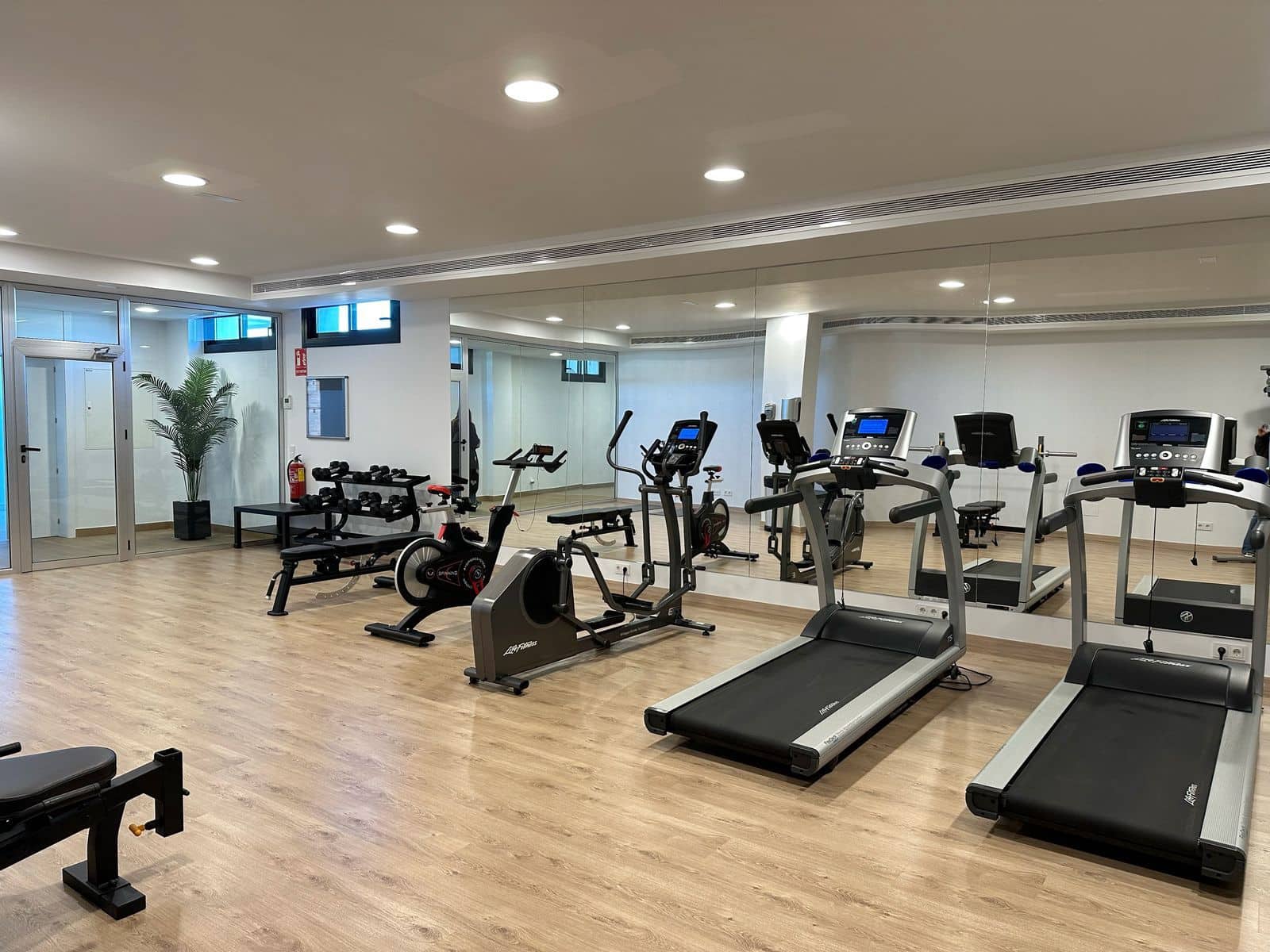 2 quarto Apartamento para venda em Cabopino - 850 000 € (Ref: 9561467)