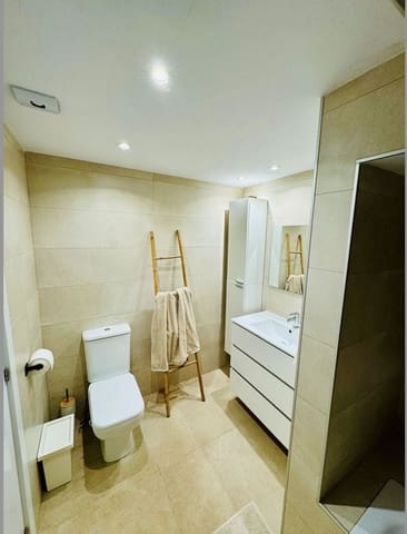 2 soveværelse Semi-Rækkehus til salg i Cabopino, Marbella - € 565.000 (Ref: 9561468)