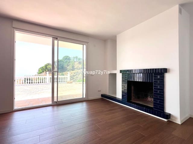 5 camera da letto Villetta Bifamiliare in vendita in Estepona - 1.200.000 € (Rif: 9561470)