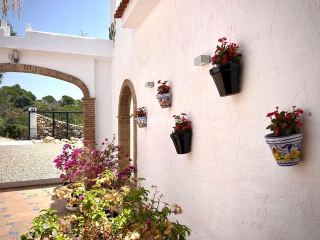 5 camera da letto Villetta Bifamiliare in vendita in Estepona - 1.200.000 € (Rif: 9561470)