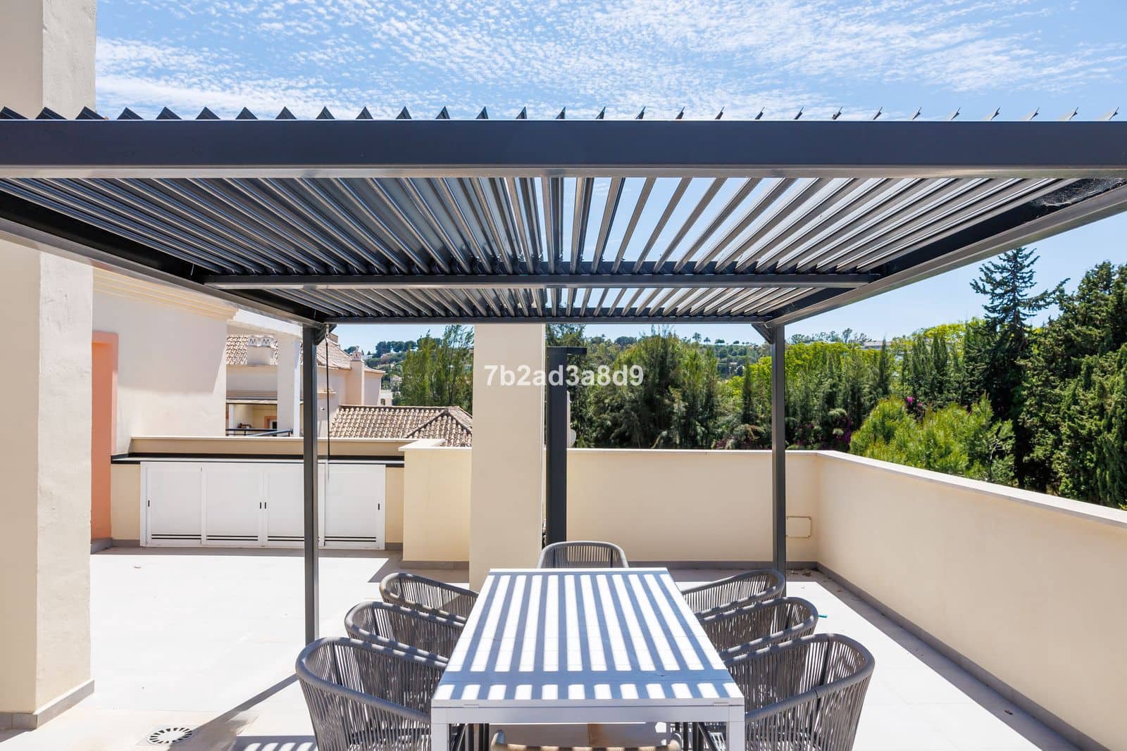 3 chambre Penthouse à vendre à Nueva Andalucia - 875 000 € (Ref: 9561472)