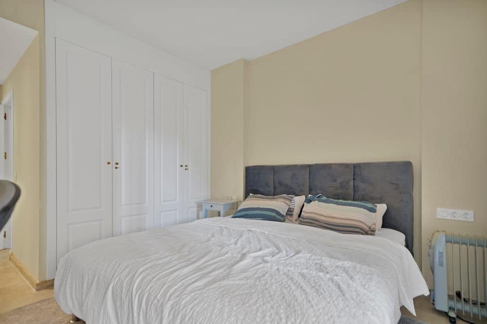 3 sypialnia Apartament na sprzedaż w Manilva - 319 000 € (Ref: 9561473)