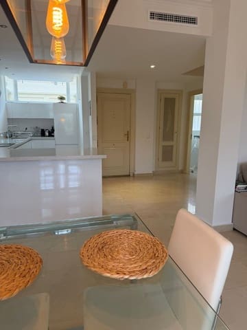 Ático de 2 habitaciones en La Quinta, Benahavís en venta - 595.000 € (Ref: 9561475)