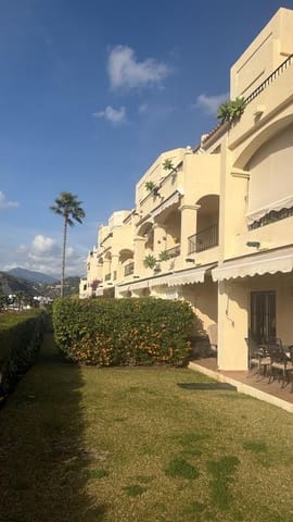 Ático de 2 habitaciones en La Quinta, Benahavís en venta - 595.000 € (Ref: 9561475)