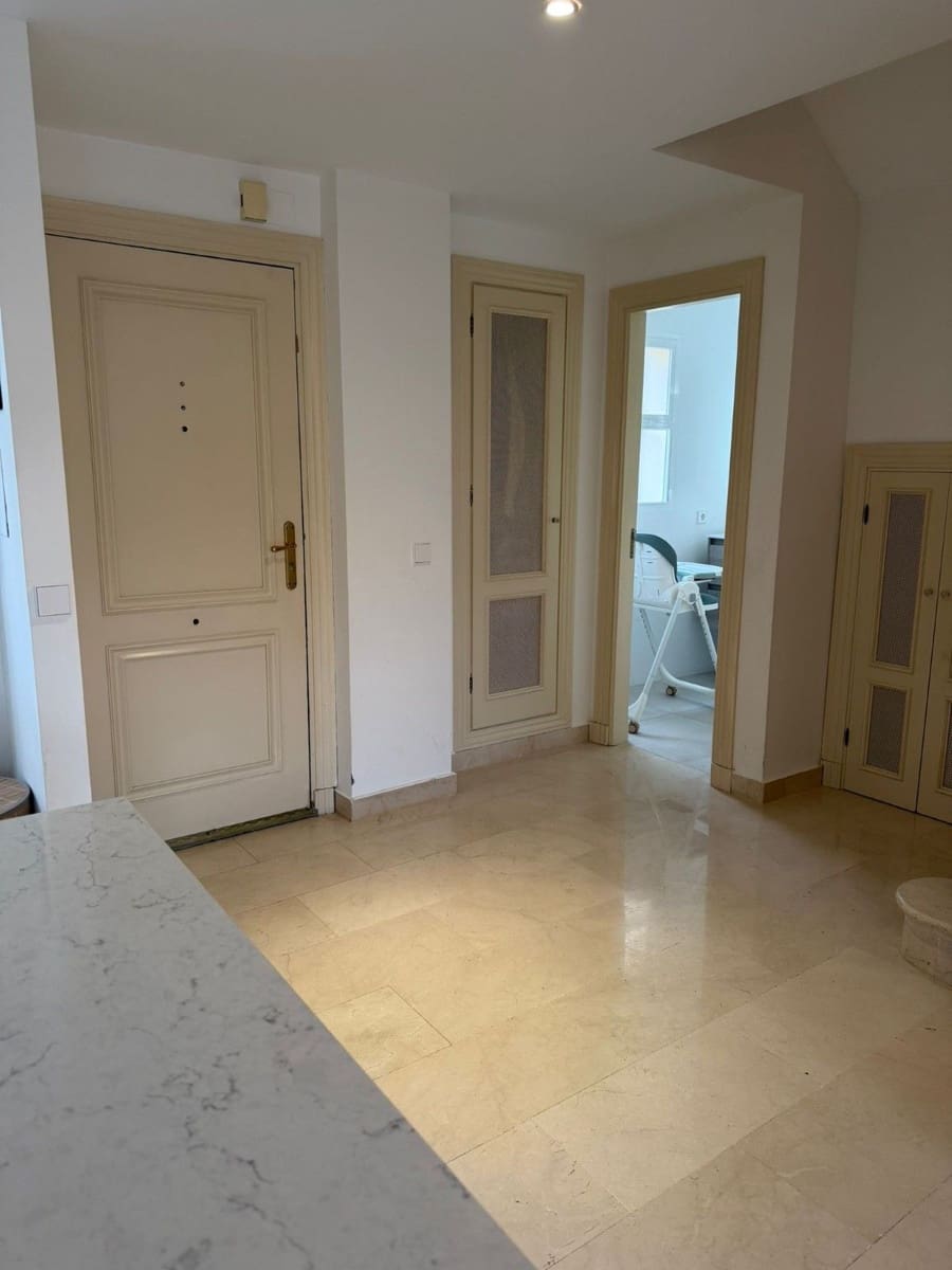 2 Zimmer Penthouse zu verkaufen in La Quinta - 595.000 € (Ref: 9561475)