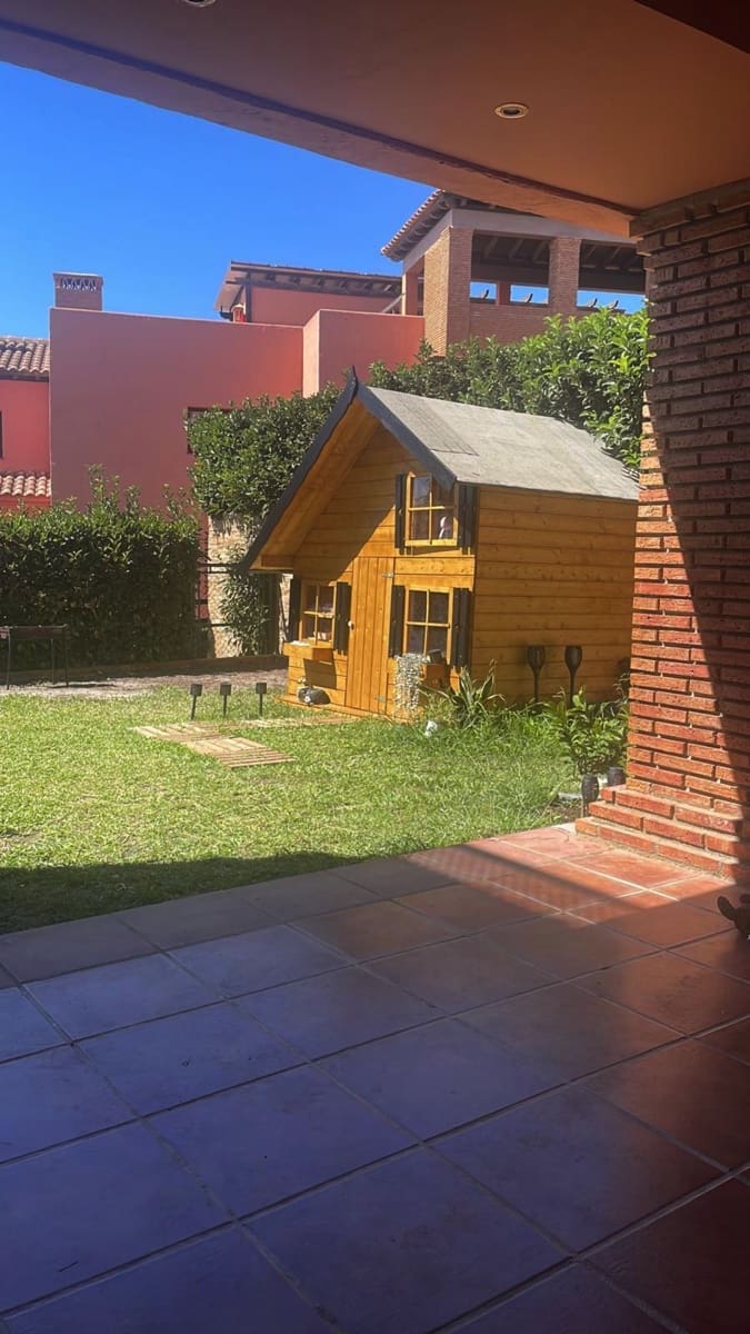 2 Zimmer Apartment zu verkaufen in Bahia de Casares - 375.000 € (Ref: 9561485)