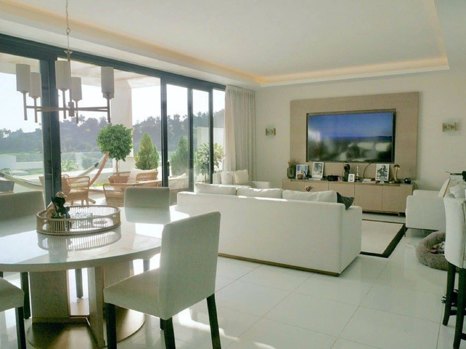 3 sovrum Takvåning till salu i Benahavis - 900 000 € (Ref: 9561486)