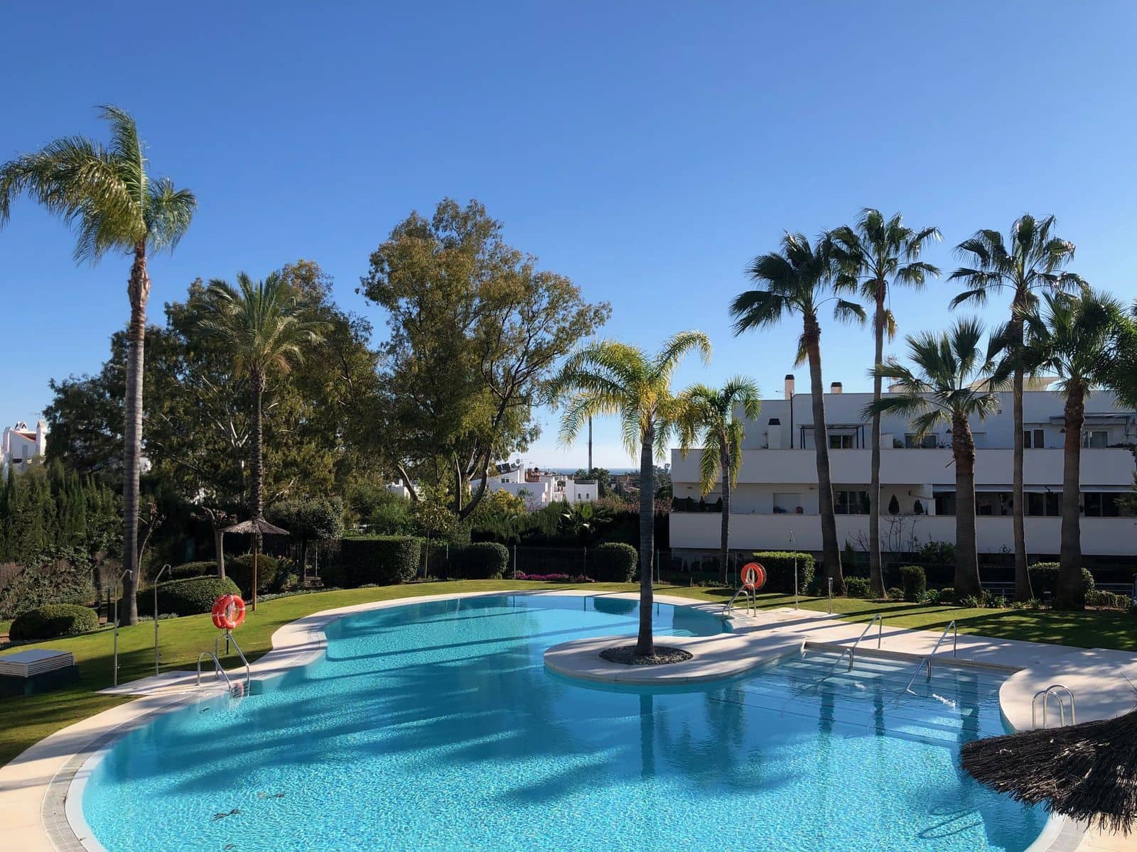 1 soveværelse Lejlighed til salg i Nueva Andalucia - € 379.000 (Ref: 9561488)