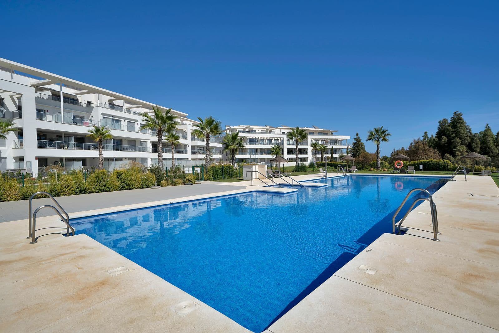 2 slaapkamer Appartement te koop in Mijas Costa - € 425.000 (Ref: 9561497)