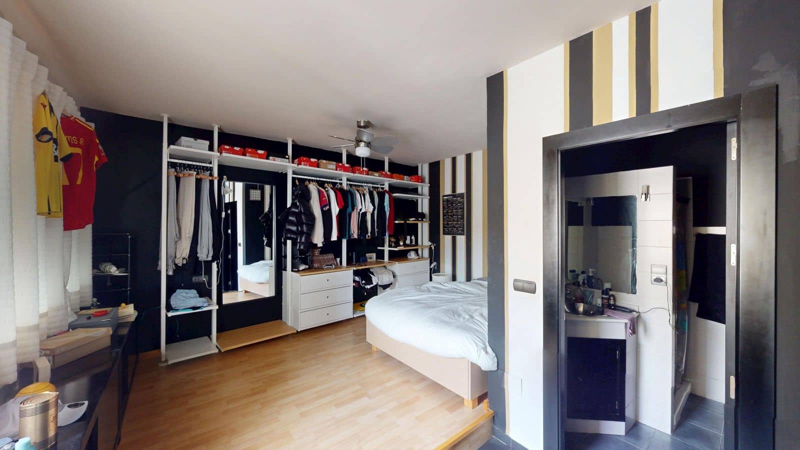 2 soverom Kjedet enebolig til salgs i Malaga by - € 1 400 000 (Ref: 9561507)