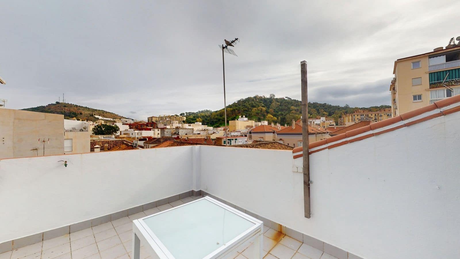 2 soverom Kjedet enebolig til salgs i Malaga by - € 1 400 000 (Ref: 9561507)