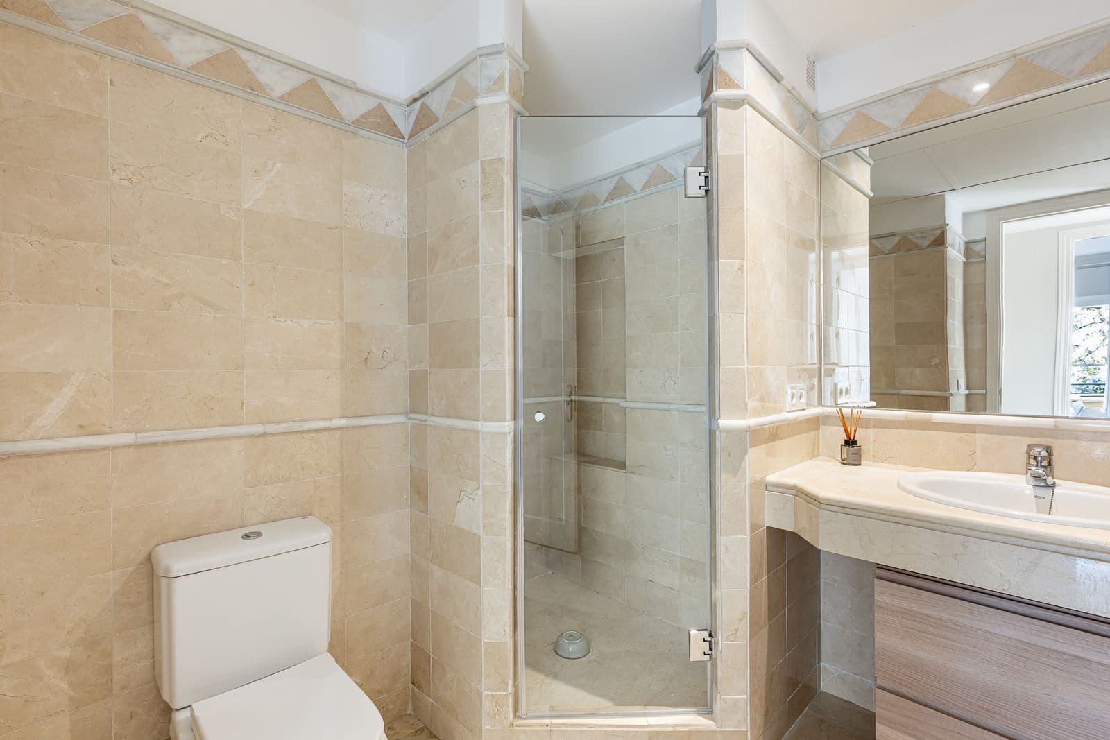 2 makuuhuone Huoneisto myytävänä paikassa Elviria - 499 500 € (Ref: 9561508)