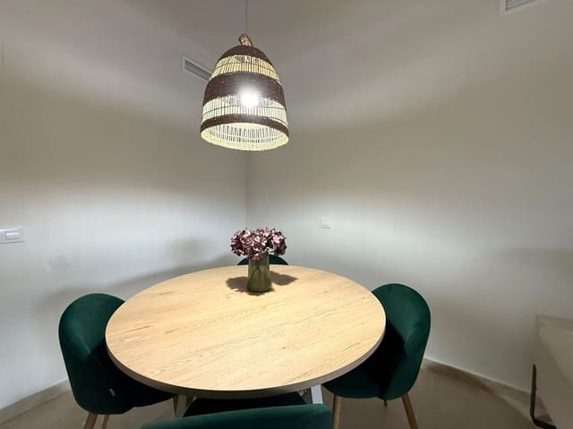 2 slaapkamer Appartement te koop in Manilva - € 270.000 (Ref: 9561514)