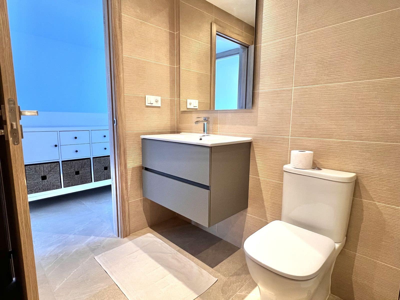 Casa de 3 habitaciones en Estepona en venta - 480.000 € (Ref: 9561517)